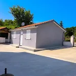 بيت للعطل One-bedroom In *