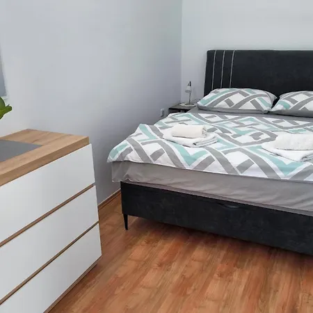 بيت للعطل One-bedroom In Žminj