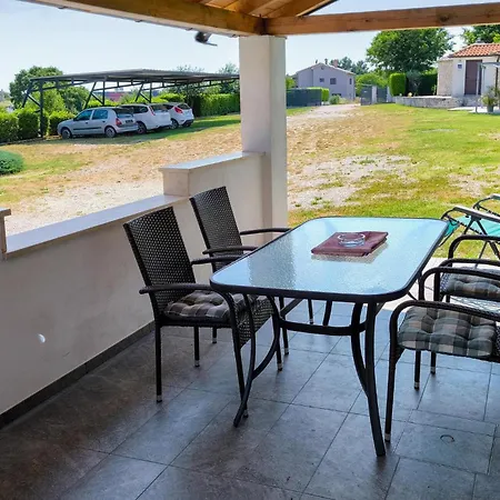 One-bedroom In Žminj